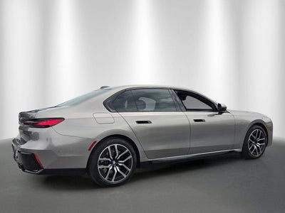 2023 BMW 740i 740i