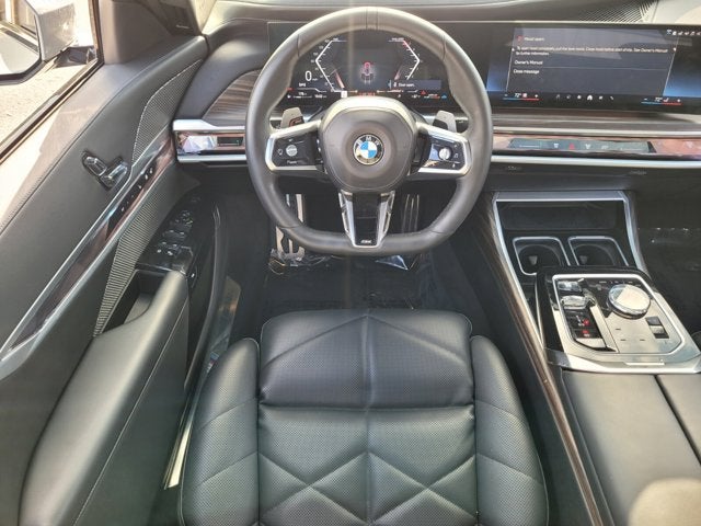 2023 BMW 740i 740i