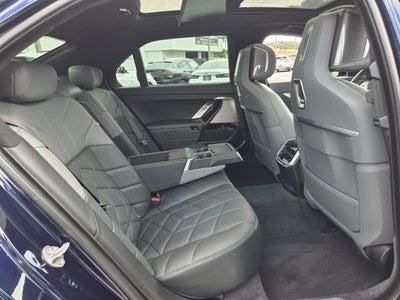 2023 BMW 740i 740i