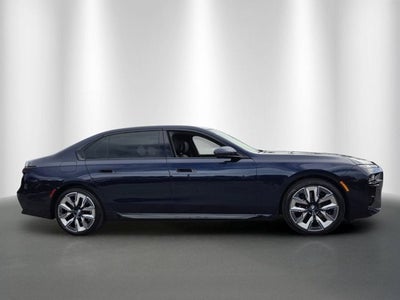 2023 BMW 740i 740i
