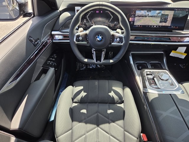 2026 BMW 740i 740i