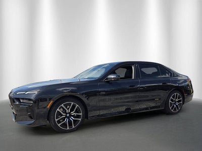 2026 BMW 740i 740i