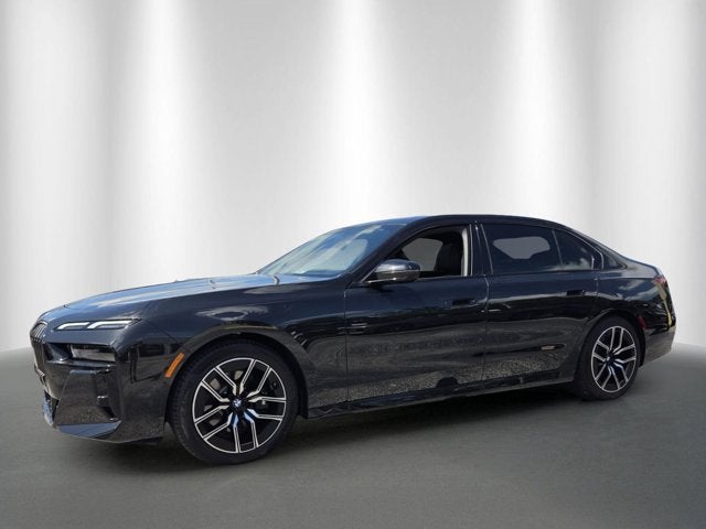 2026 BMW 740i 740i