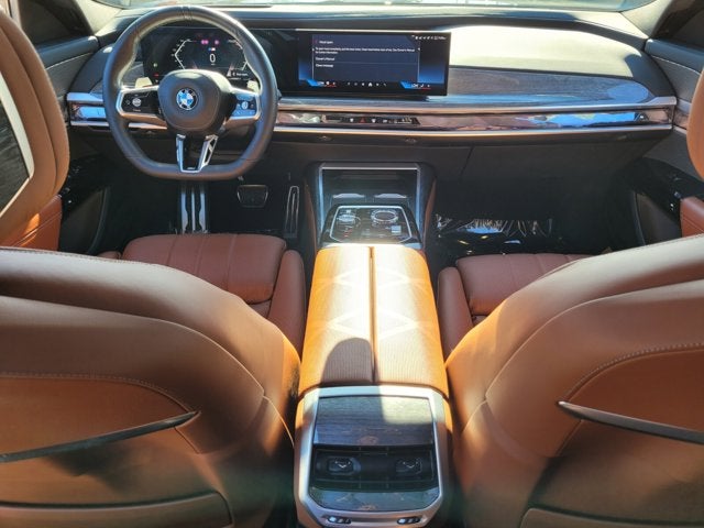 2023 BMW 740i 740i
