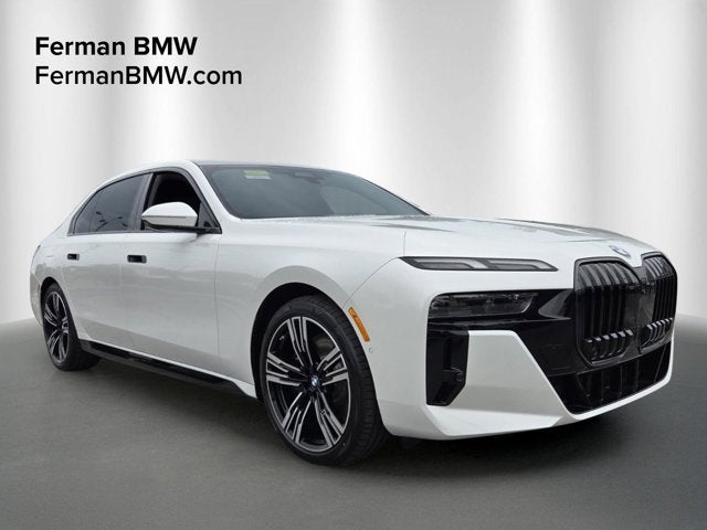 2026 BMW 740i 740i