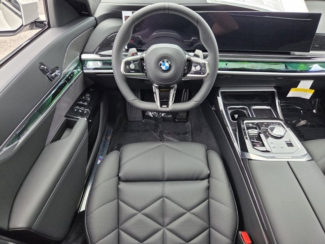 2026 BMW 740i 740i