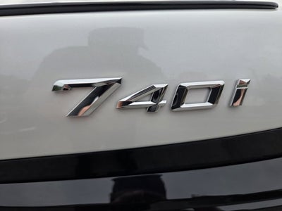 2026 BMW 740i 740i