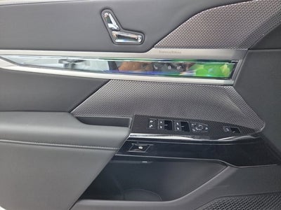 2026 BMW 740i 740i