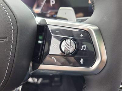 2026 BMW 740i 740i