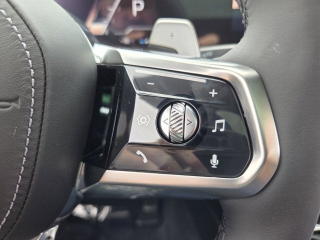 2026 BMW 740i 740i