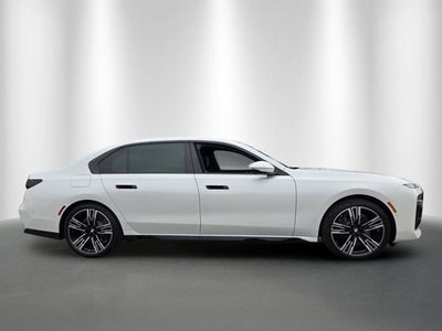 2026 BMW 740i 740i