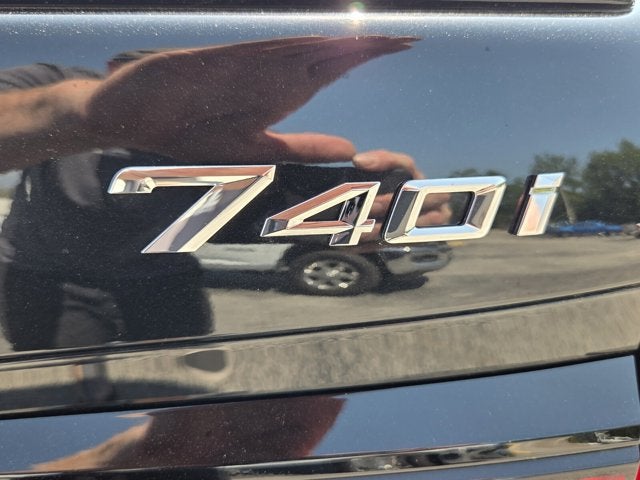 2025 BMW 7 Series 740i xDrive