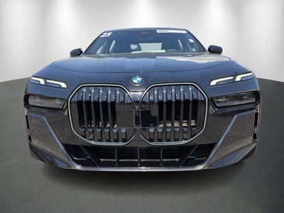 2025 BMW 7 Series 740i xDrive