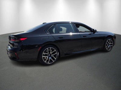 2025 BMW 7 Series 740i xDrive