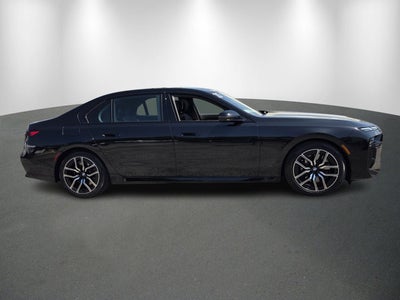 2025 BMW 7 Series 740i xDrive