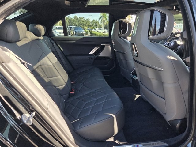 2024 BMW 760i 760i xDrive