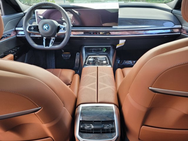 2026 BMW 750e xDrive 750e xDrive