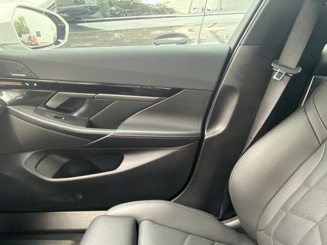 2024 BMW 5 Series 530i
