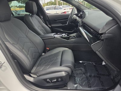 2024 BMW 530i 530i