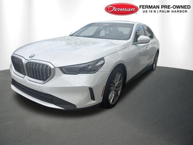 2024 BMW 5 Series 530i
