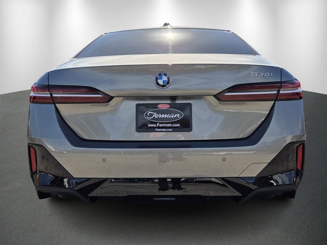 2026 BMW 530i 530i