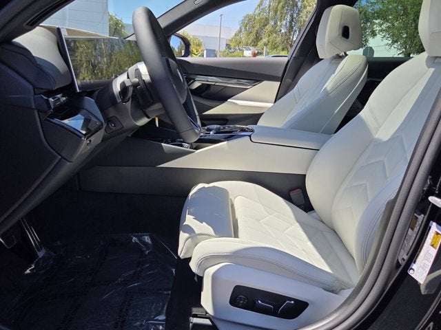 2027 BMW 530i 530i