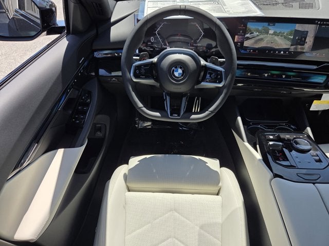 2027 BMW 530i 530i