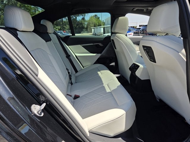 2027 BMW 530i 530i