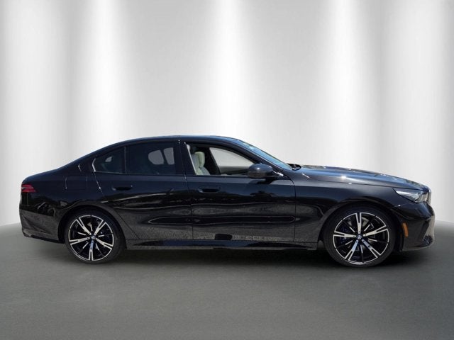 2027 BMW 530i 530i