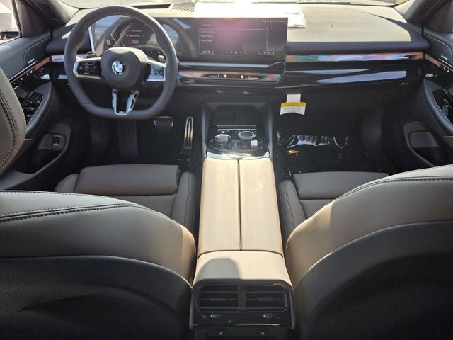 2027 BMW 530i 530i
