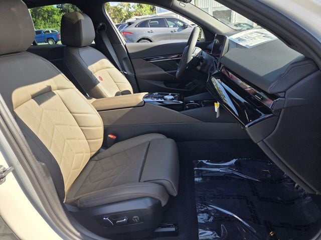 2027 BMW 530i 530i