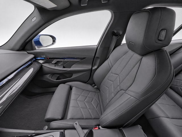2024 BMW 5 Series 530i
