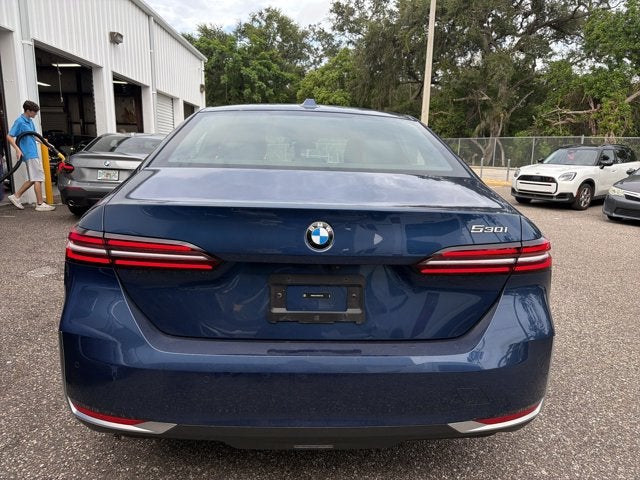 2024 BMW 5 Series 530i