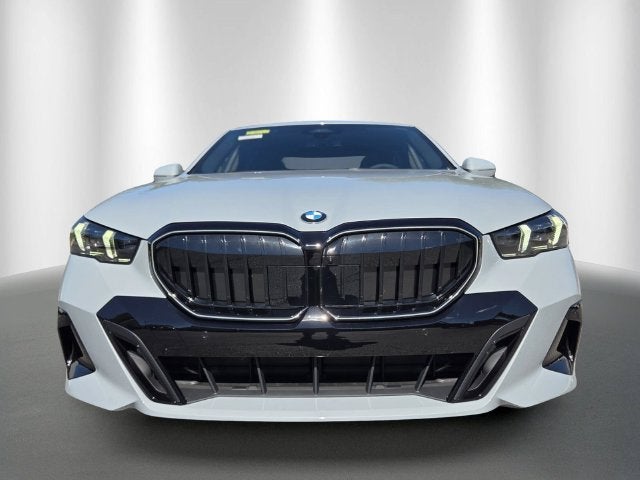 2027 BMW 530i 530i