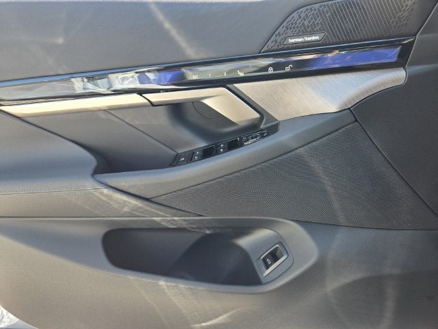 2027 BMW 530i 530i