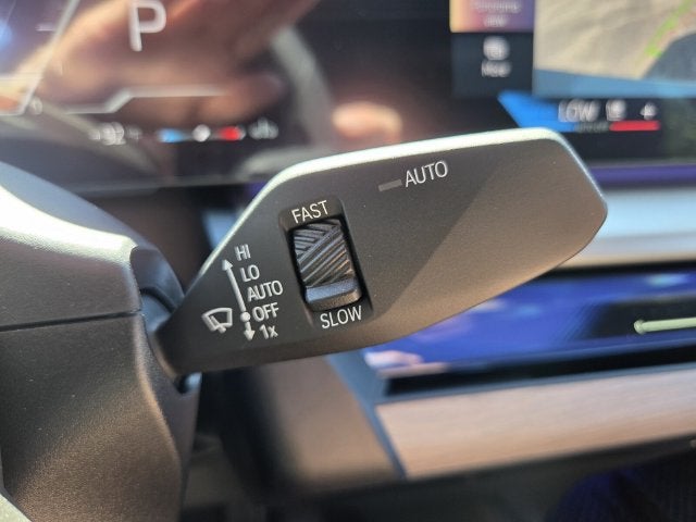 2027 BMW 530i 530i
