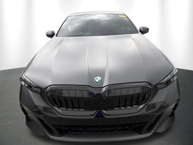2024 BMW 5 Series 530i