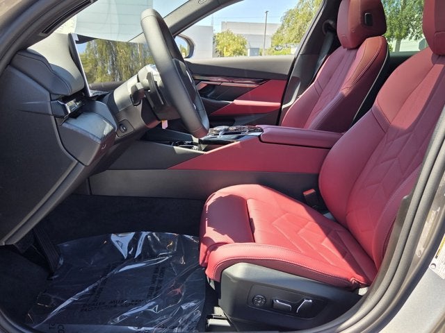 2027 BMW 530i 530i
