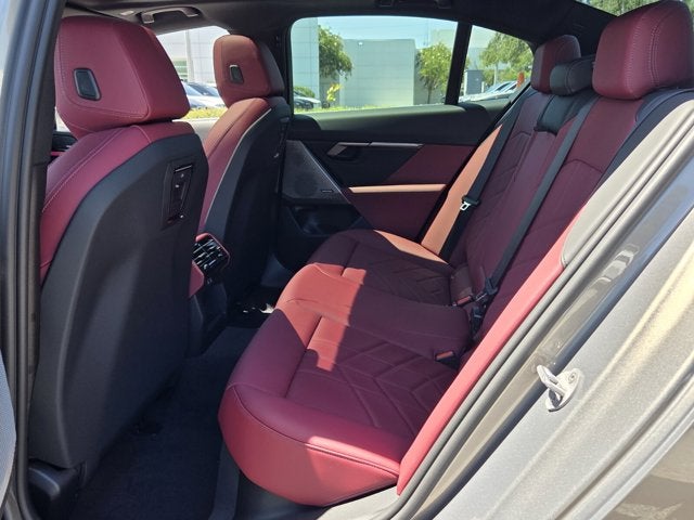 2027 BMW 530i 530i