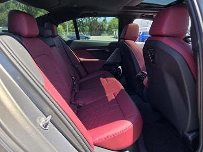 2027 BMW 530i 530i