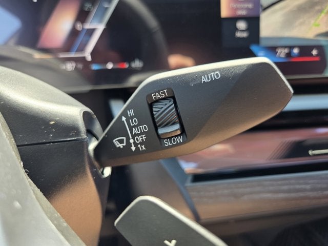 2027 BMW 530i 530i