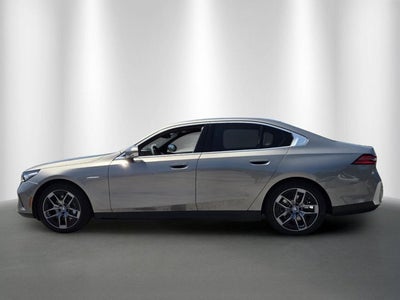 2027 BMW 530i 530i