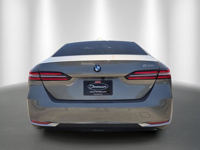 2027 BMW 530i 530i