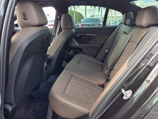 2026 BMW 530i 530i