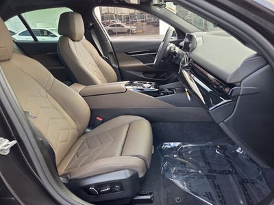 2026 BMW 530i 530i