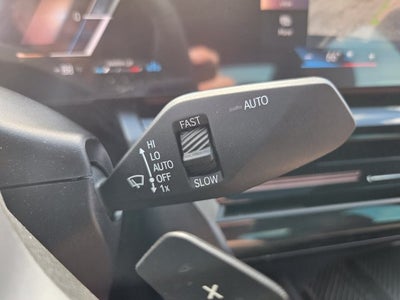 2026 BMW 530i 530i