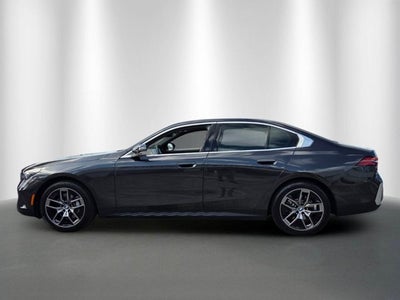 2026 BMW 530i 530i