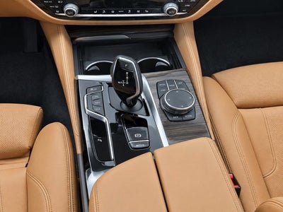 2023 BMW 5 Series 530i