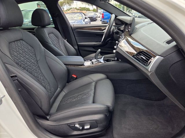 2023 BMW 530i 530i