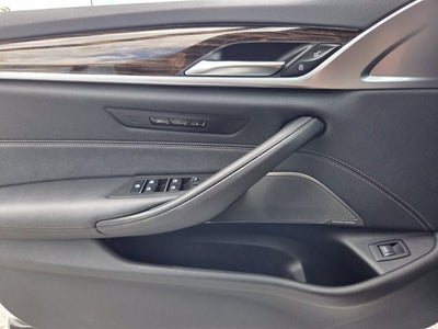 2023 BMW 530i 530i